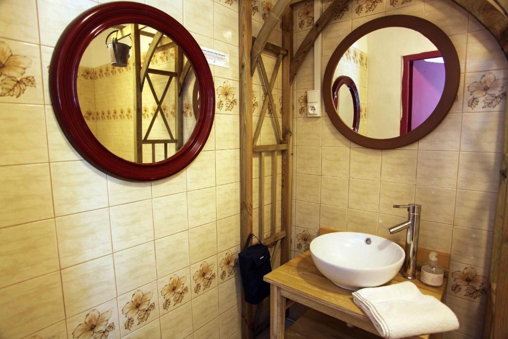 Auberge Cocagne Aveze  ห้อง รูปภาพ